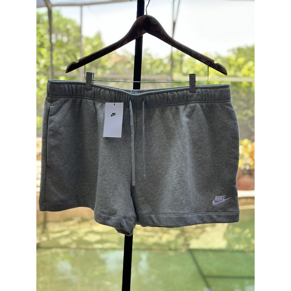 Nike Club Fleece Mid-Rise Shorts Women XXL Gray DQ5802-063 NWT
